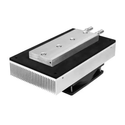Warum sind thermoelektrische Flüssigkeits-Luft-Kühlerbaugruppen für präzise Kühlanwendungen unerlässlich?