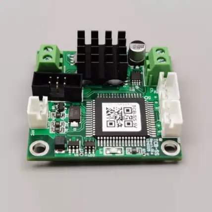 TCB-SS-Temperaturregler mit ultrakompakter Größe und für Micro-TECs konzipiert